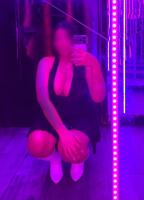 613543158: Chica busca chico en Valencia