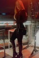 613552433: Chica busca chico en Lugo