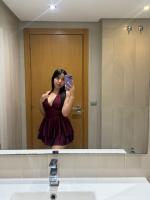 697624169: Chica busca chico en Málaga