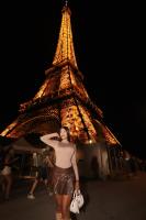 624808229: Chica busca chico en Barcelona