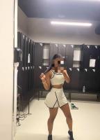 692262577: Chica busca chico en La Coruña