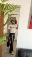 604236478: Chica busca chico en Sevilla