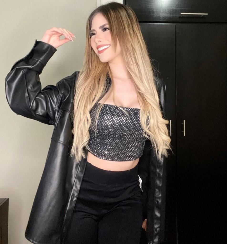 691465219: Chica busca chico en Almería