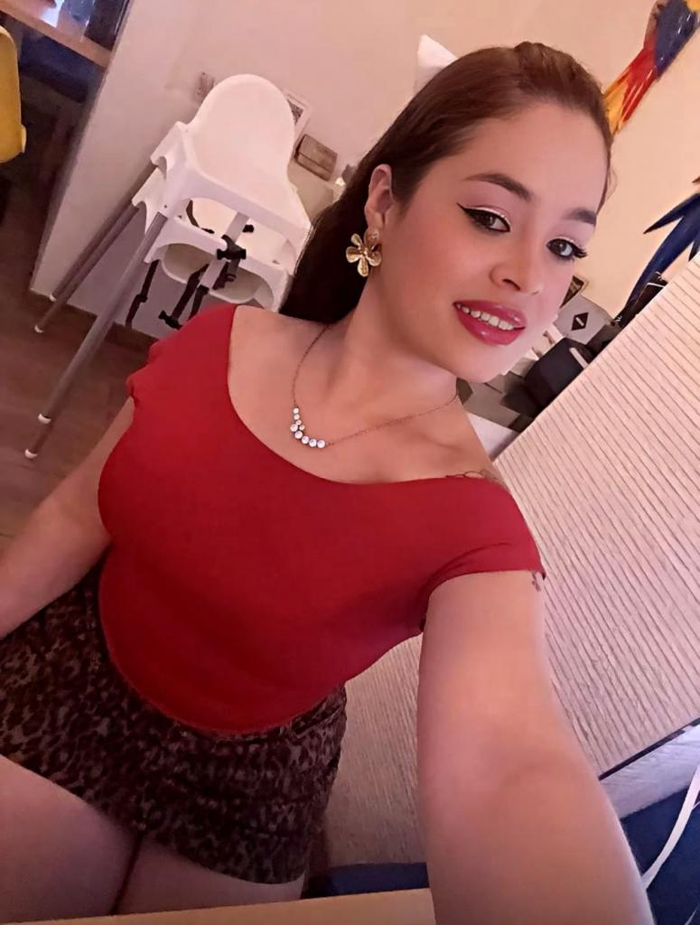 613778373: Transexual en Barcelona