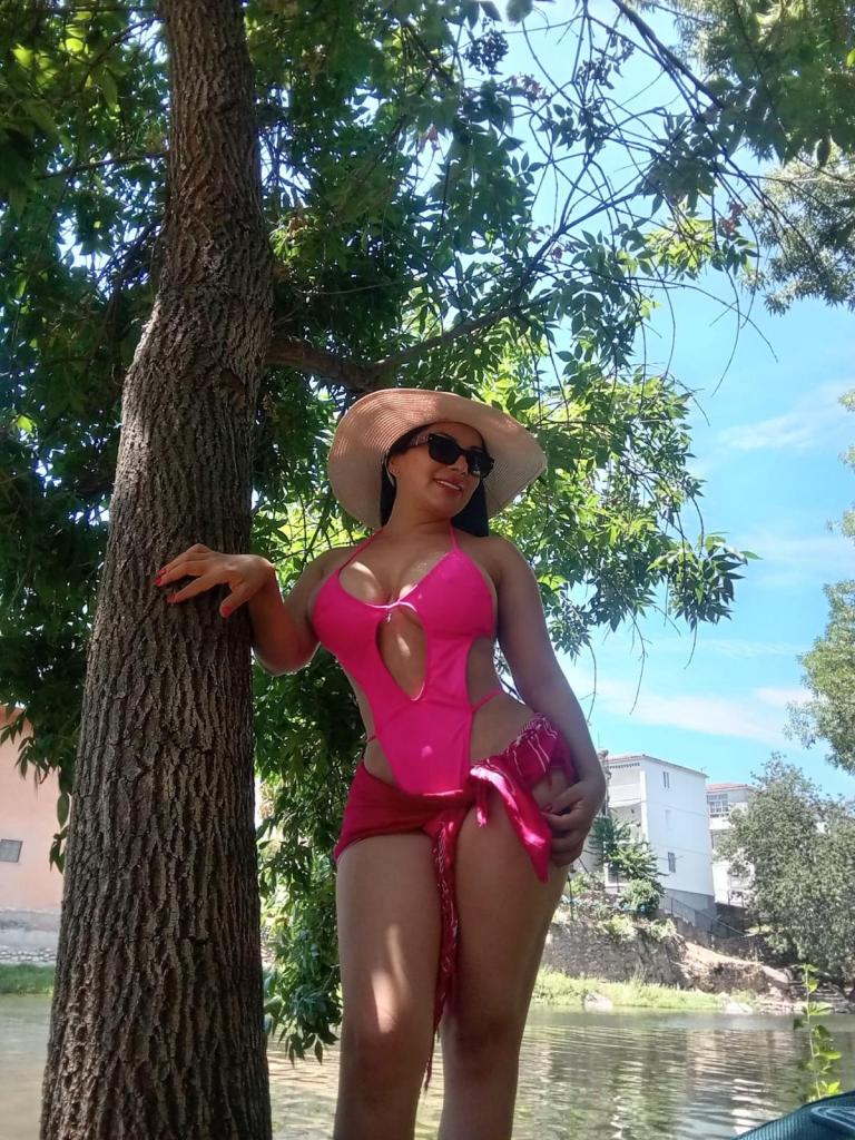 632161699: Chica busca chico en Madrid