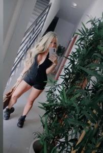 Chica busca chico en Granada: 