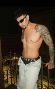 641188827: Chico busca chica en Barcelona