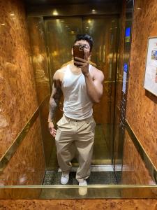 Chico busca chica en Asturias: 