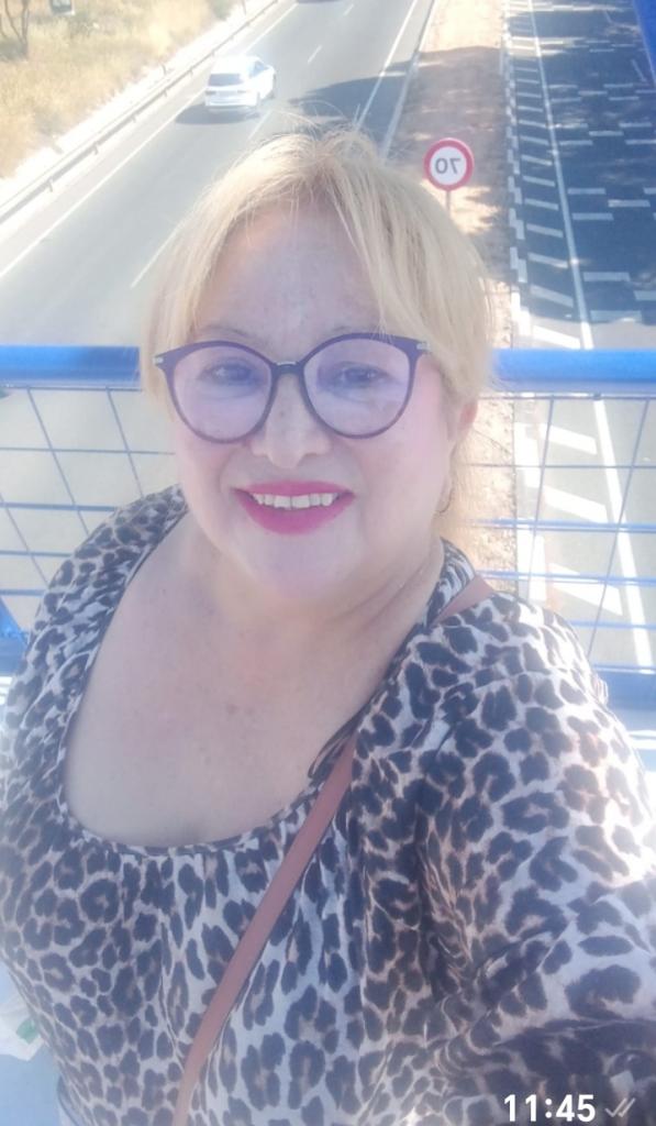 Chica busca chico en Murcia: 