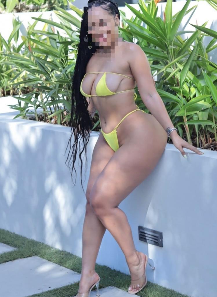 Chica busca chico en Murcia: 