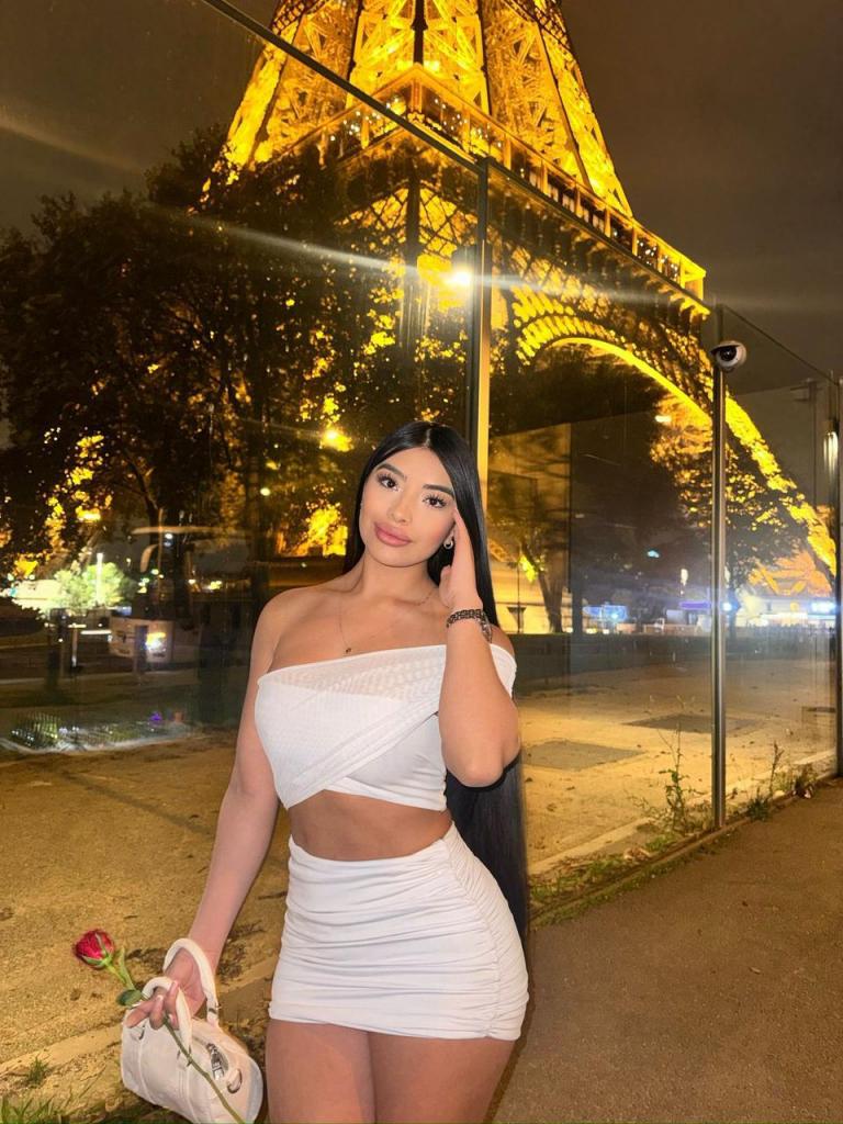 Chica busca chico en Huelva: 