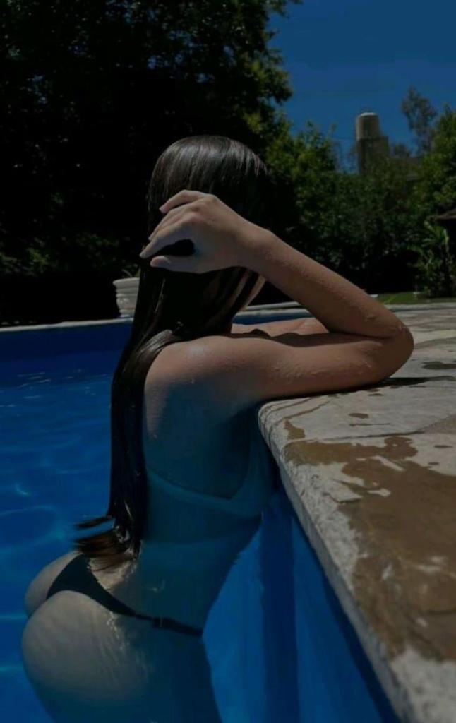 Chica busca chico en Tenerife: 