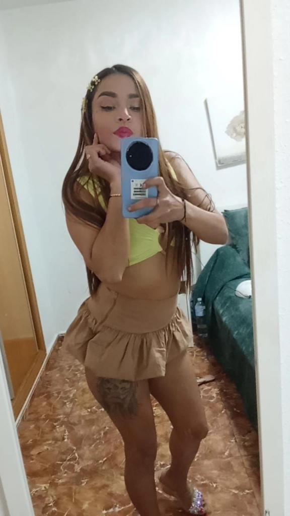 643032774: Chica busca chico en Murcia