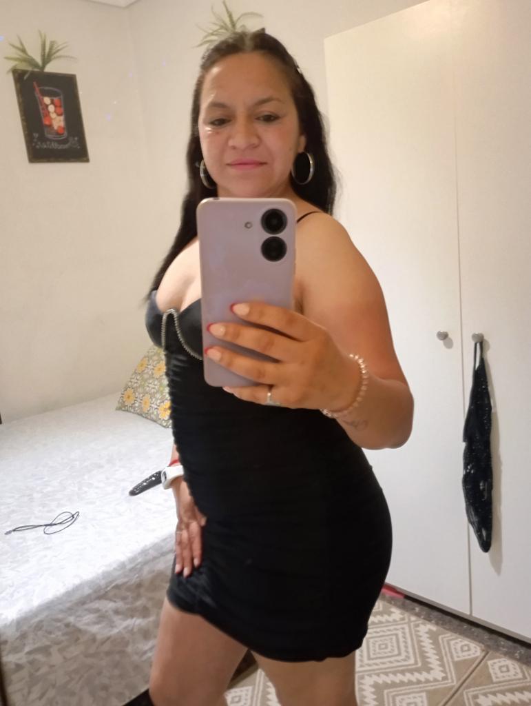 711226680: Chica busca chico en Valencia