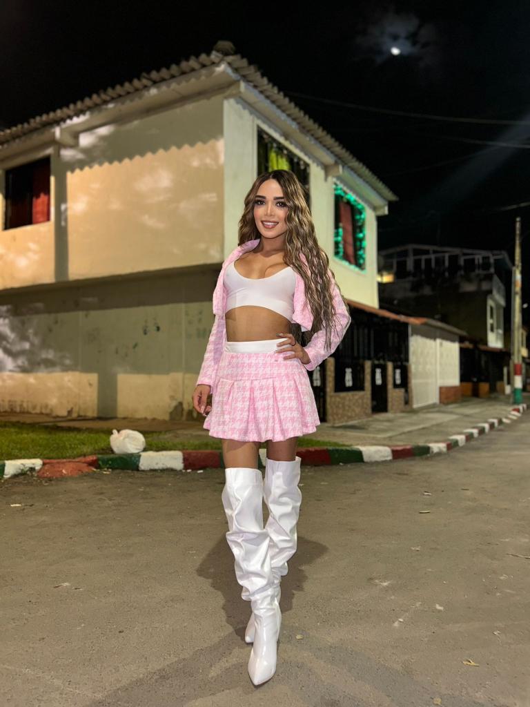 Travesti en Albacete: Transexuales y Travestis