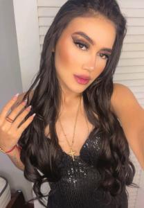 643457305: Chica busca chico en Mallorca