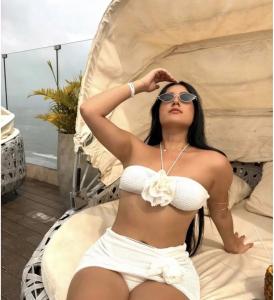 613784289: Chica busca chico en Guipúzcoa