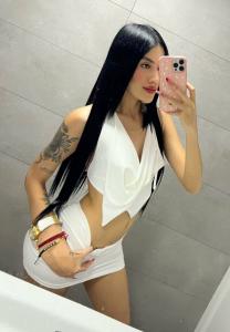 643457305: Chica busca chico en Mallorca