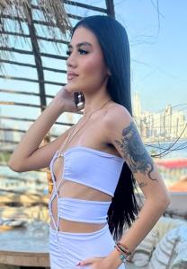 643457305: Chica busca chico en Mallorca