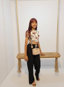 617440311: Chica busca chico en Sevilla