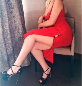 613393148: Chica busca chico en Badajoz