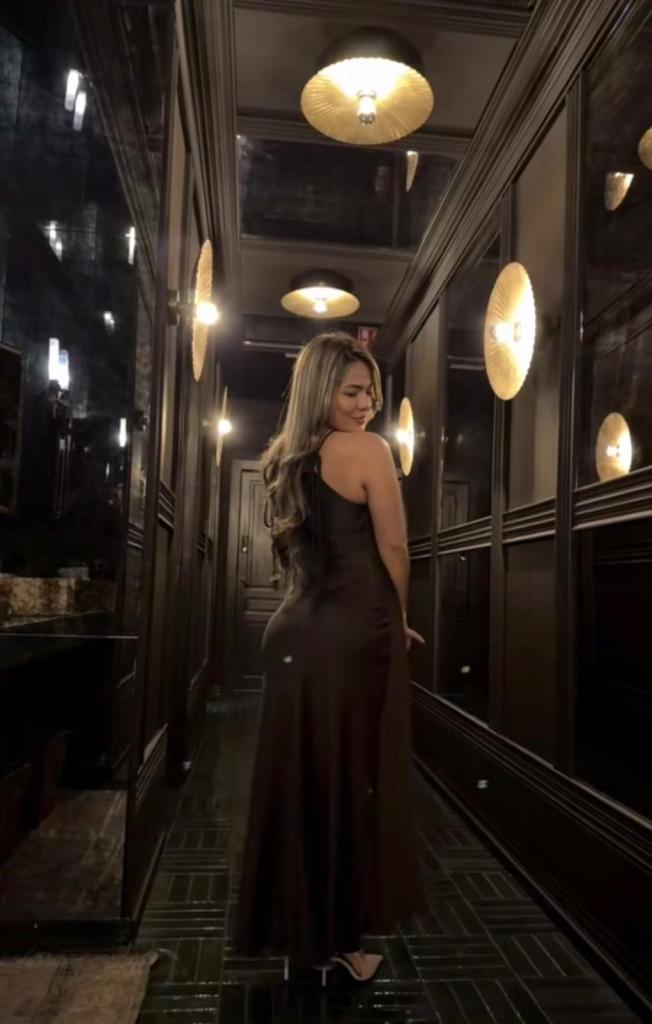 Chica busca chico en Almería: 