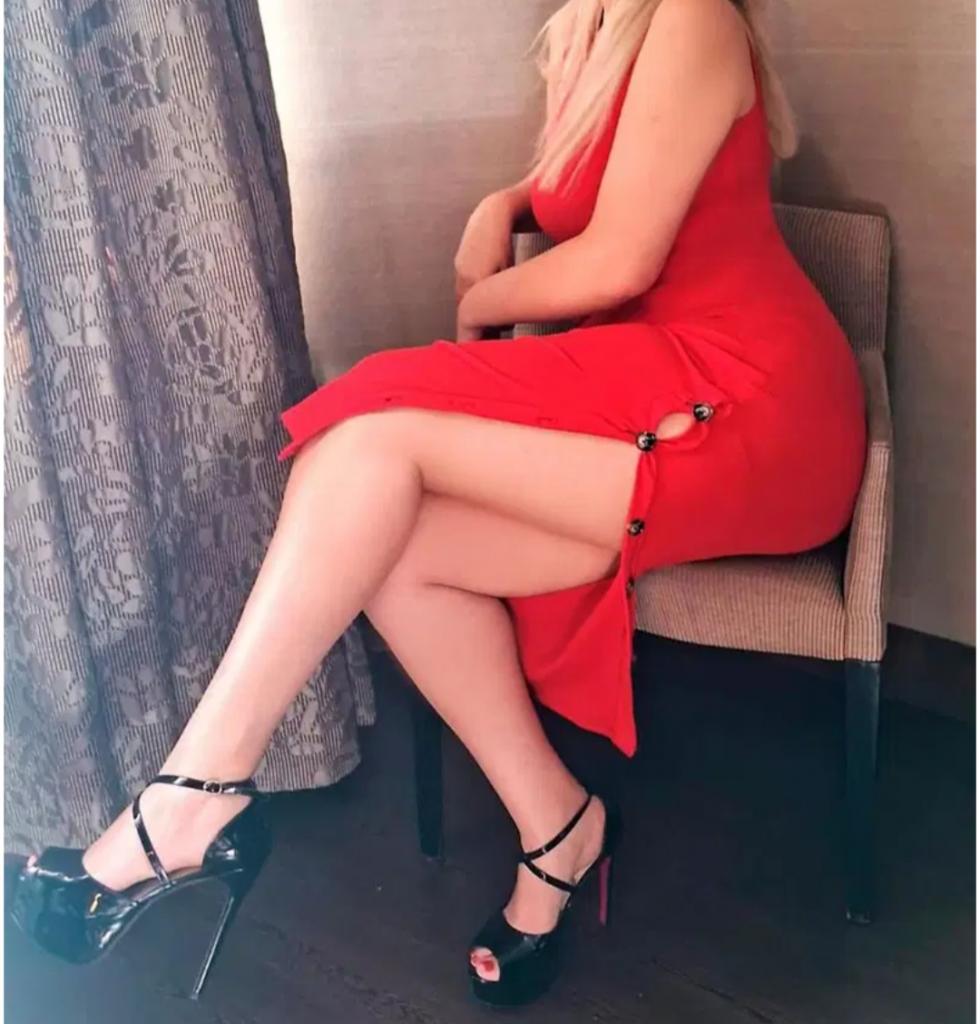 613393148: Chica busca chico en Badajoz