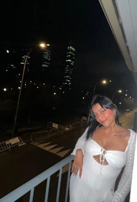 Chica busca chico en Barcelona: 