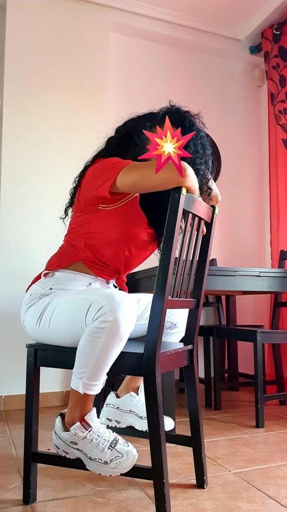 663869604: Chica busca chico en Alicante