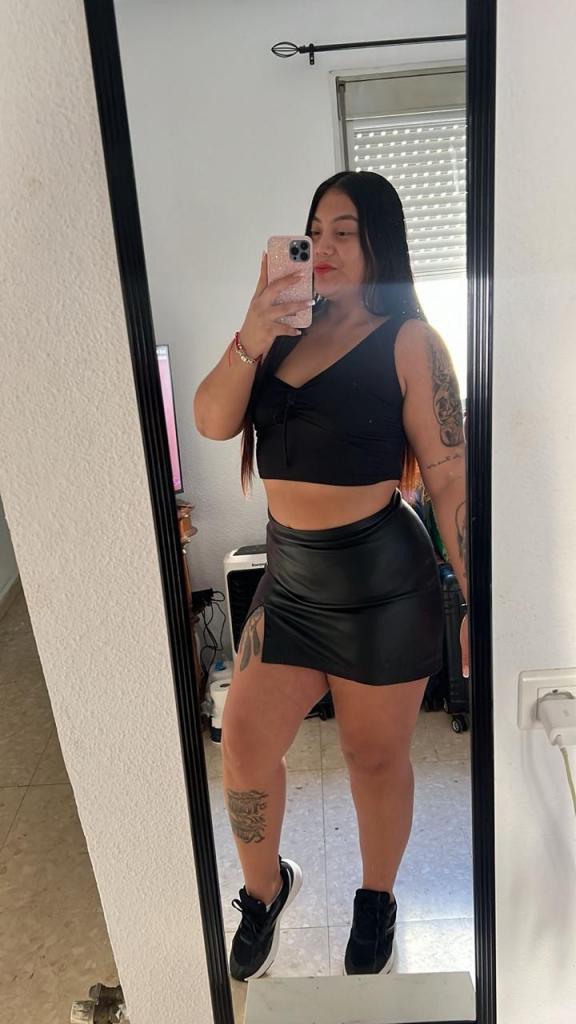 637049914: Chica busca chico en Madrid