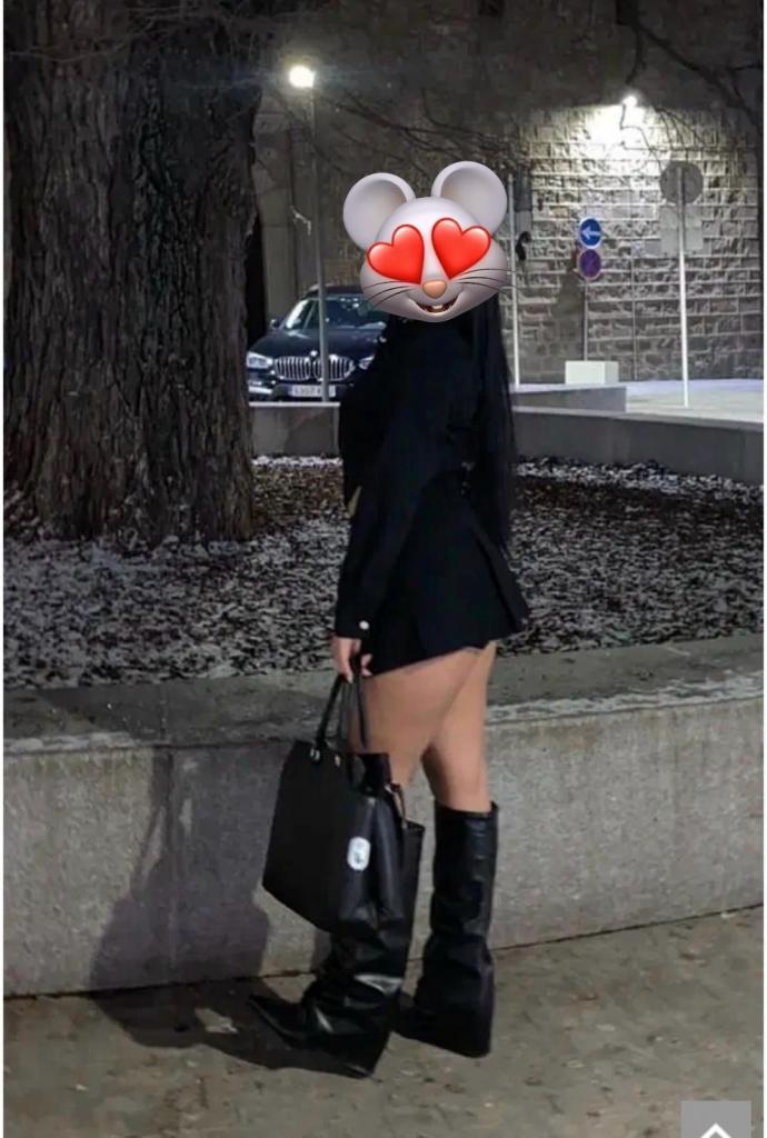 Chica busca chico en Cádiz: 