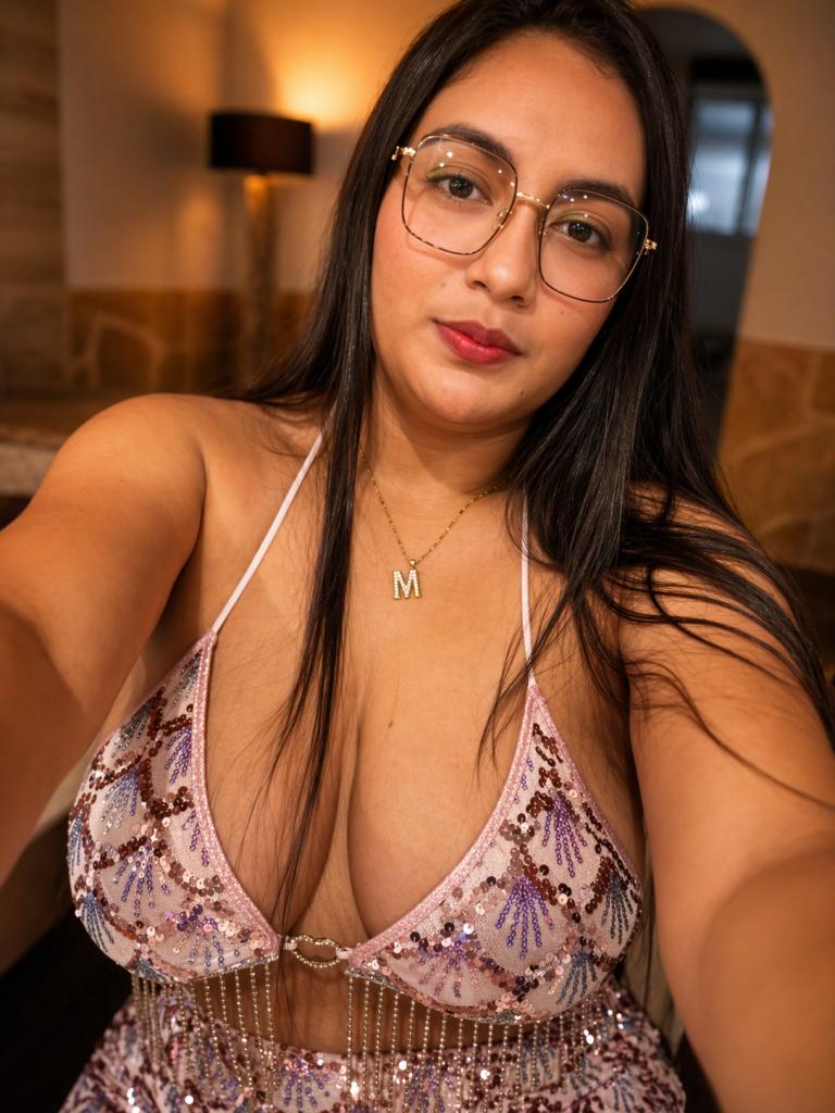 602095852: Chica busca chico en Ibiza