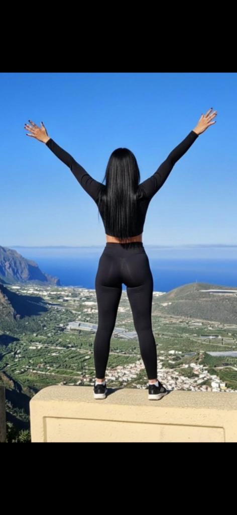 Chica busca chico en Tenerife: 