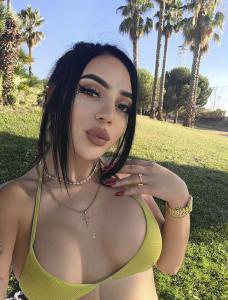 Chica busca chico en Ibiza: 