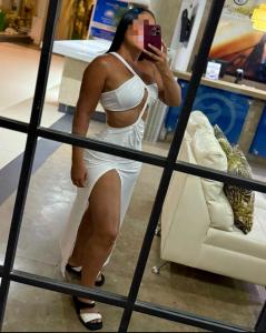 643981571: Chica busca chico en La Rioja