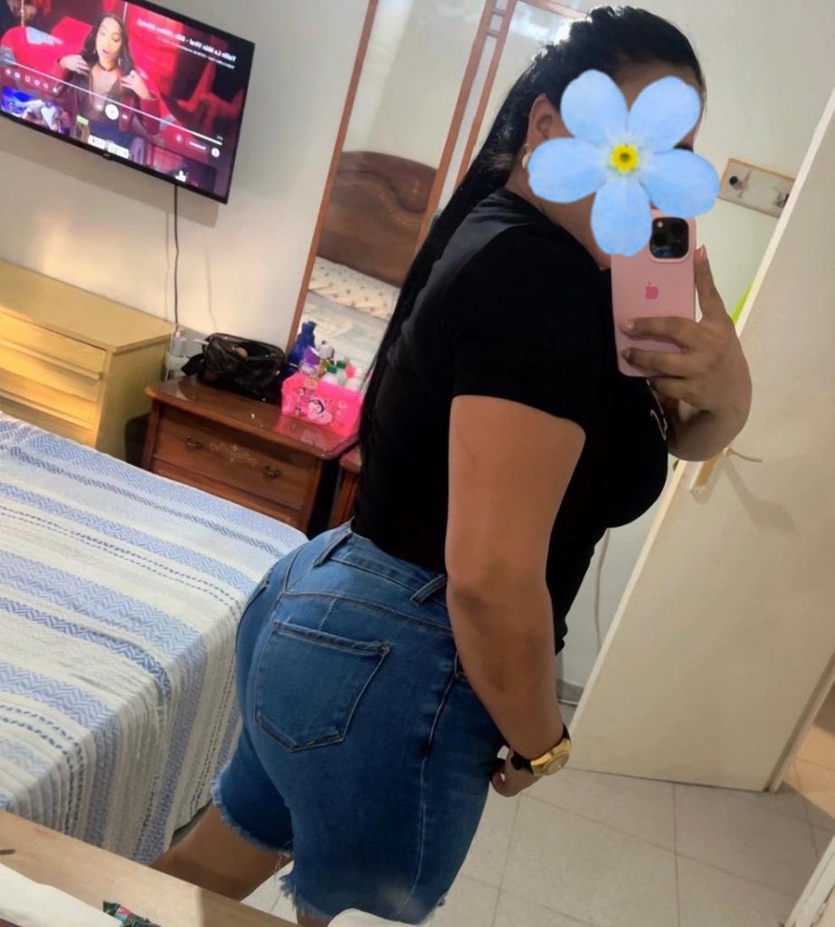 Chica busca chico en Cádiz: 