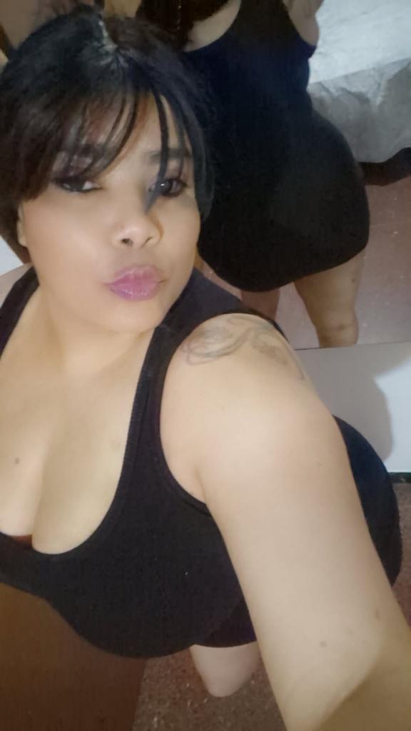 Chica busca chico en Barcelona: 