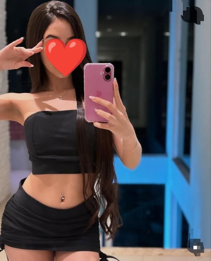 Chica busca chico en Ibiza: Chica busca chico