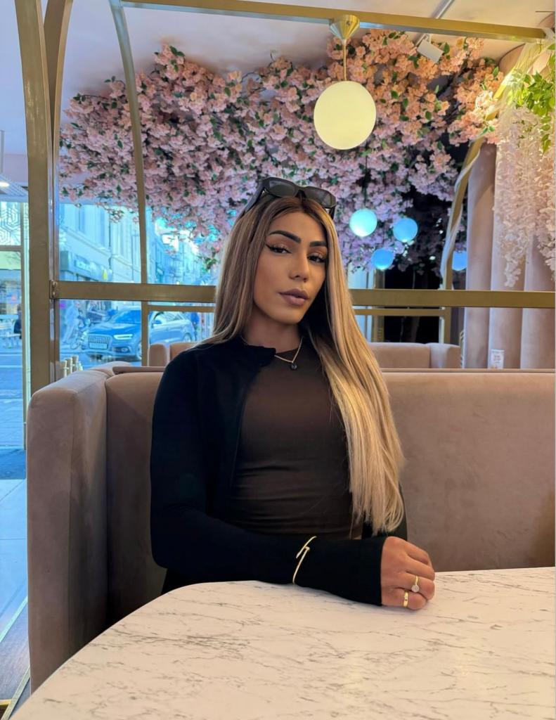 613688208: Travesti en Tenerife