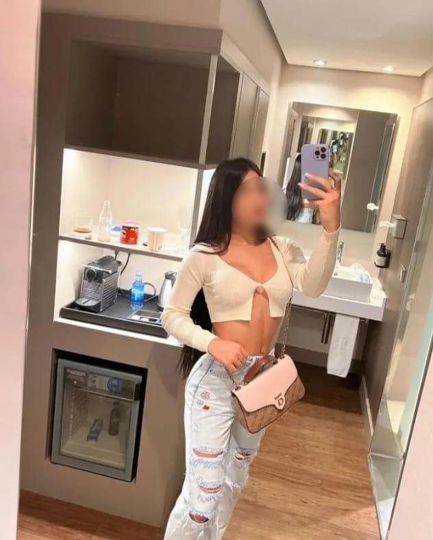 Chica busca chico en La Coruña: 