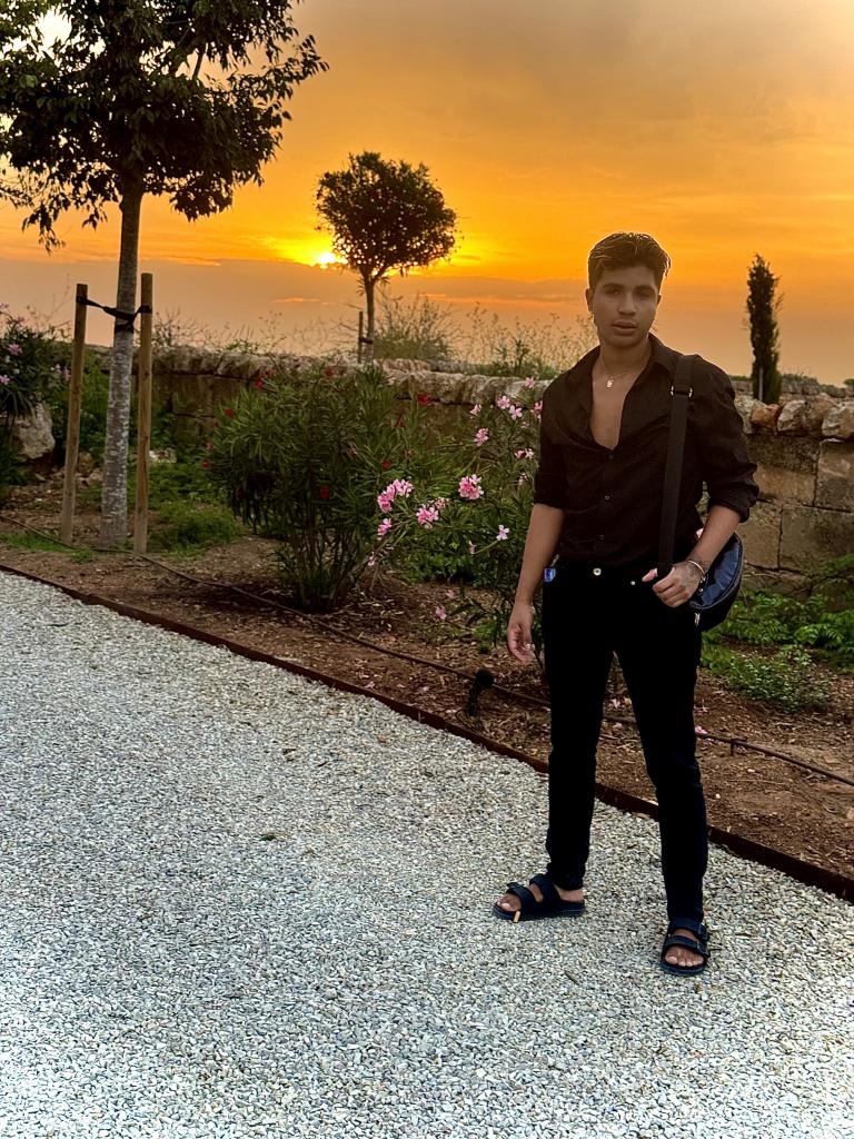 641647897: Chico busca chica en Alicante