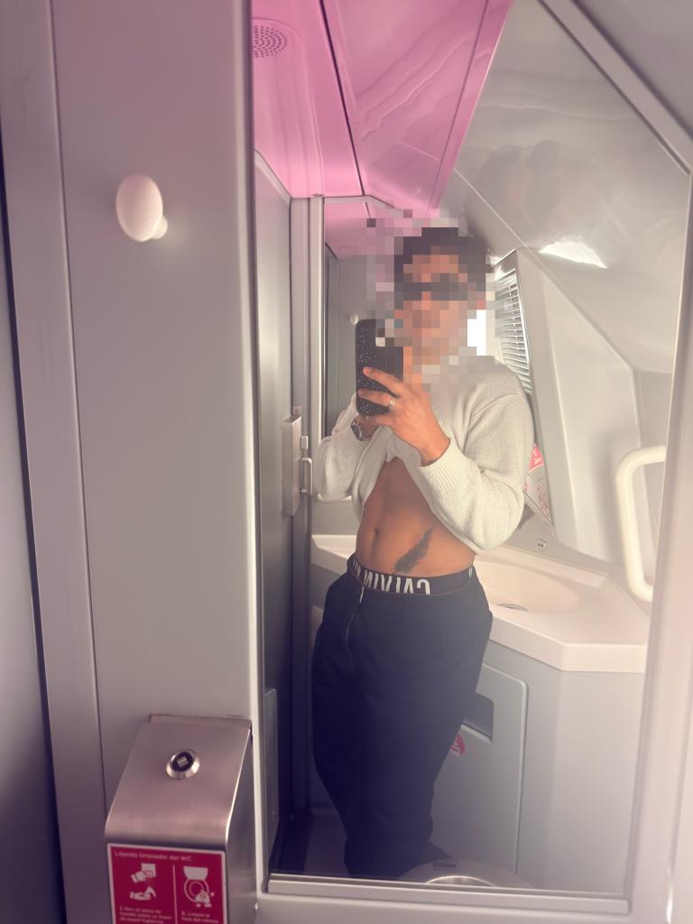 604307816: Chico busca chica en Barcelona