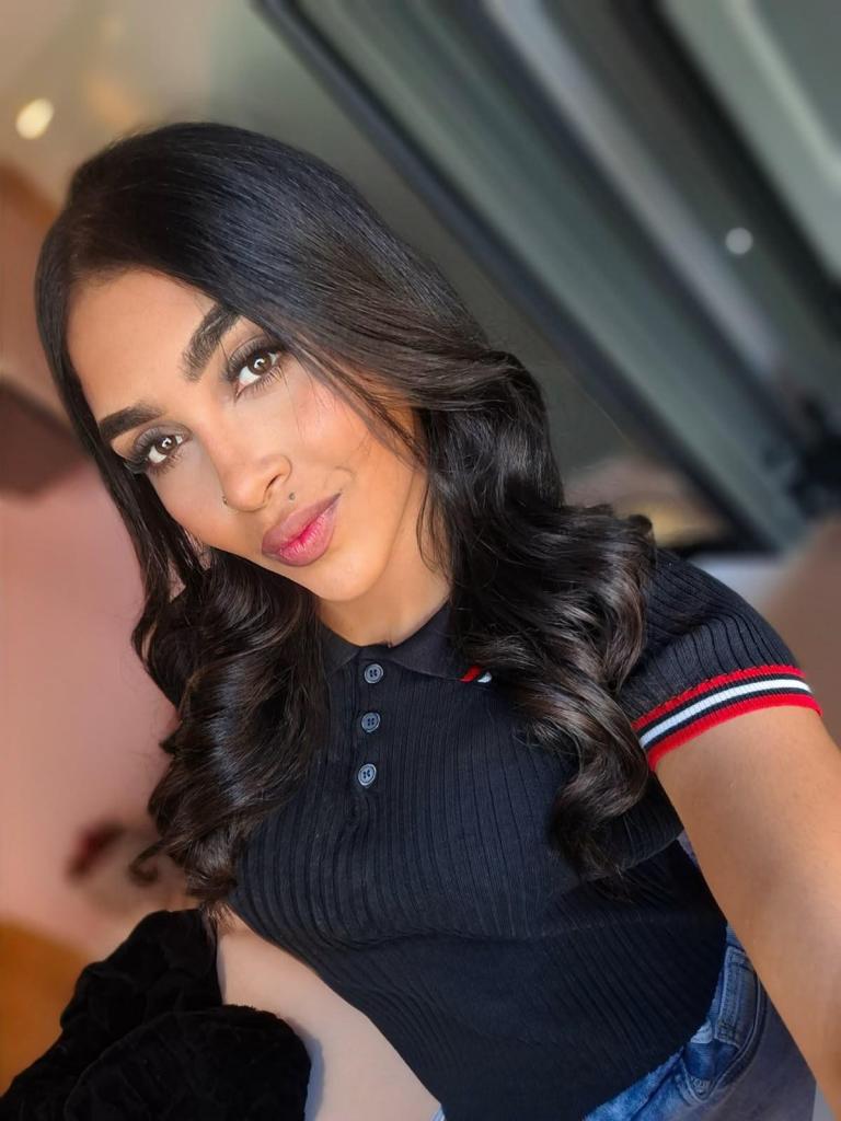 Chica busca chico en Granada: 