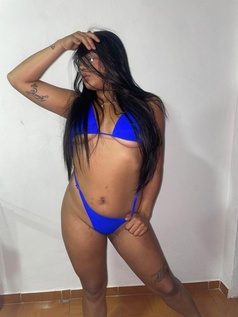643556944: Chica busca chico en Murcia