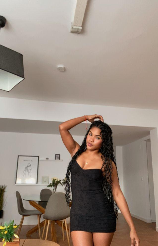 662232361: Chica busca chico en Sevilla