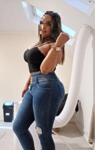 743035296: Chica busca chico en Valladolid