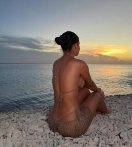 647206944: Chica busca chico en La Coruña