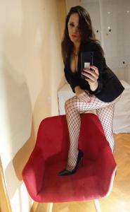 635303303: Chica busca chico en Madrid
