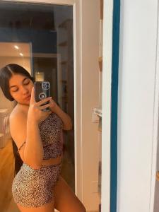 634649359: Chica busca chico en Ibiza