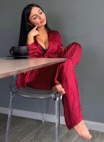 631386174: Chica busca chico en Álava